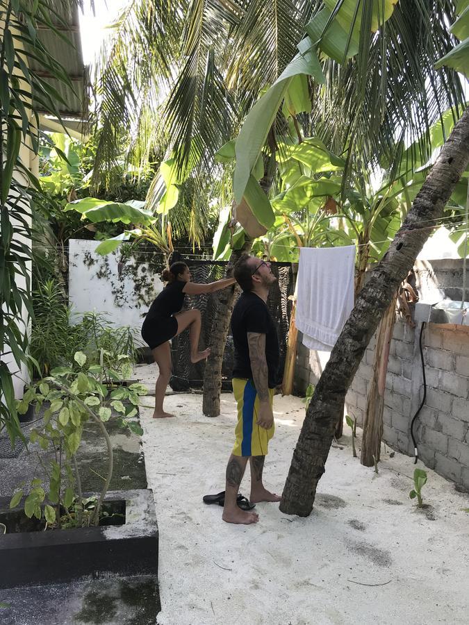 Rip Tide Vacation Inn, K.Guraidhoo Guraidhoo  Exteriör bild